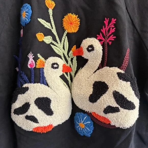 Anthropologie tufted duck sweatshirt - Picture 3 of 8